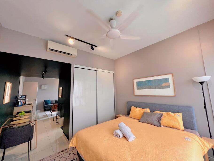 Studio Staycation D'Sara @ Linked Mrt, Near Thomson Hospital & Sungai Buloh Hospital 외부 사진
